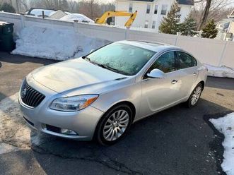 2013 buick regal turbo premium loaded mint!