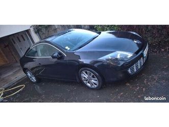 laguna coupe black edition