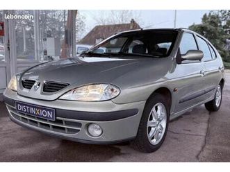 renault mégane 1.6 i 110ch bva