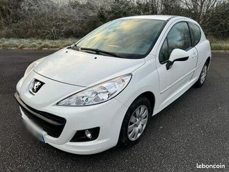 peugeot 207 phase ii 1.4 hdi 70cv société clim
