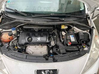 207 sw peugeot break année 2007 1.4 vti