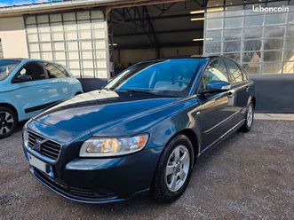 volvo s40 1.6 drive 110ch première main 130000km