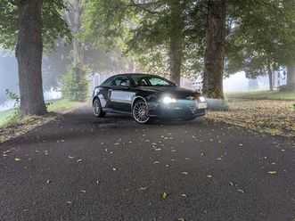 alfa romeo gt v6 3.2 (busso) noire intérieur cuir rouge