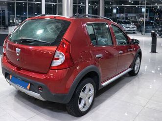 dacia sandero 1.6 stepway superbe premiere main controle vierge moteur a chaine le top