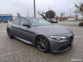 alfa romeo giulia 2.0 tb 280 q4 veloce ti at8