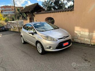 ford fiesta benz/gpl 2010