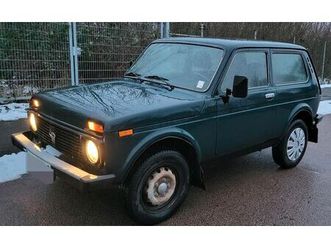 lada niva 4x4 2121 / 4 x 4