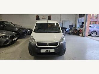 1.6 bluehdi 854 professional panel van 5dr diesel manual l1 (112 g/km, 97.64 bhp)