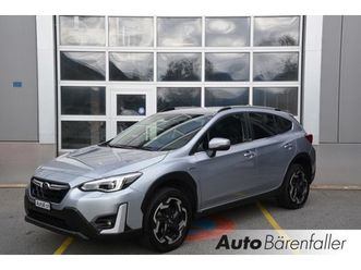 xv 2.0 e-boxer luxury awd lineartronic