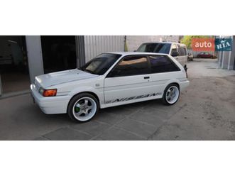 nissan sunny 1989