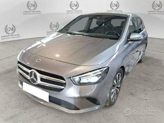 mercedes-benz classe b b 180 d automatic busi...