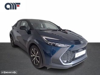 toyota c-hr 1.8 hybrid square collection