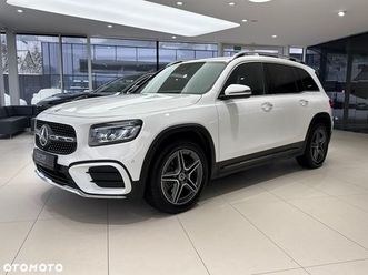 mercedes-benz glb 200 d amg line 8g-dct