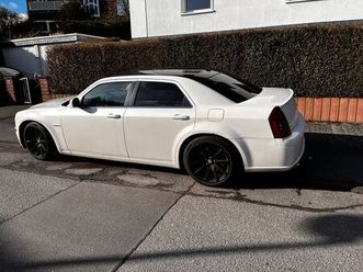 chrysler 300c srt 8 6,1l
