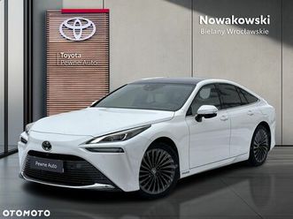 toyota mirai executive