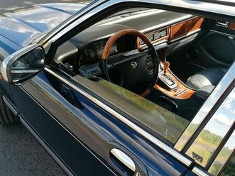 jaguar daimler double six 6 litre v12 seperate sitze.