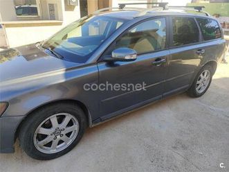 volvo v50 2.0d kinetic