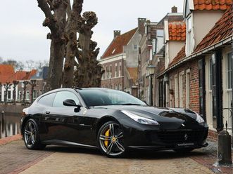 ferrari gtc4 - gtc4lusso 6.3 v12 | atelier - pano - lift