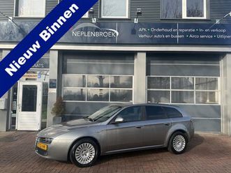 alfa romeo 159 sportwagon - 1.8 mpi business inruil koopje apk 04-2027 leuk beginners auto