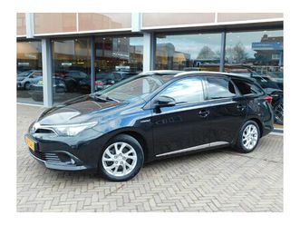 1.8 hybrid touring sports trend