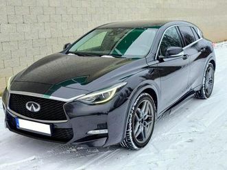 infiniti q30 łódź