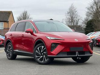 77kwh trophy long range auto 5dr