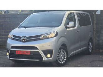 toyota proace verso proace 1.6 d-4d / compact / 9places /
