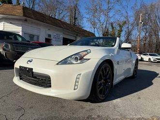 2017 nissan 370z roadster touring auto*fully loaded*extra clean*39k