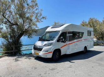 sunlight t68 4 persoons bucket edition l hefbed l camera l panoramadak l schotel-tv l fietsndrager l luifel l enz!