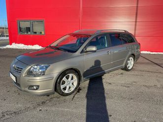 kombi 2.4 d-4 vvt-i automatisk