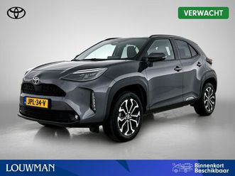 toyota yaris cross 1.5 hybrid 115 dynamic + winter pakket | stoel + stuur + voorruitverwarming | facelift model |