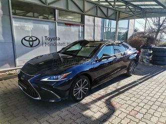 lexus es 300h business edition tech cvt mo-i. 2 év lexus select garancia. áfá-s