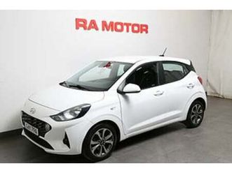 hyundai i10 1,0 blue amt essential aut carplay