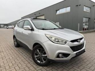 ② hyundai ix35 1.6 benzine | pano | navigatie | hoge instap — hyundai — 2ememain