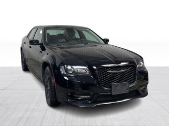 2022 chrysler 300 300 touring l