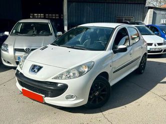peugeot 206+ 5portes edition trendy 1.1i 60cv bvm5