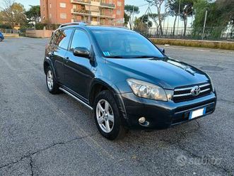 toyota rav4 2006 d-cat luxury 177cv