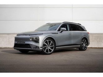 awd performance launch edition