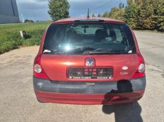 ② renault clio 1.2 essence — renault — 2ememain