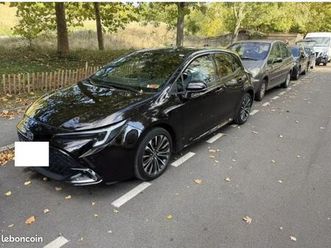 toyota corolla hybrid 122h collection 2023