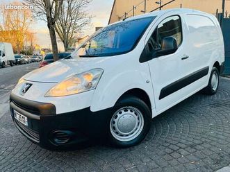 peugeot partner camionnette 1.6 hdi 16v turbo 90cv- 4xcb -reprise possible