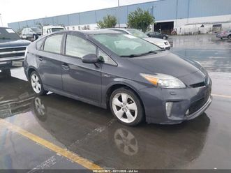 toyota prius 1.8l five
