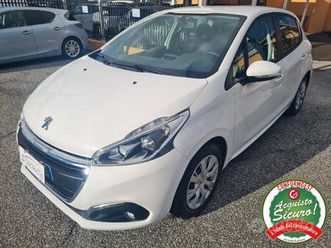 peugeot 208 bluehdi 100*neopatentati*unipro*