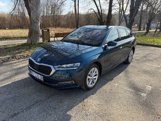 škoda octavia combi 2,0 tdi dsg 110kw keyless kamera navi, 2021 god.