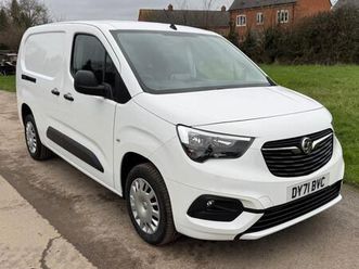 2019 vauxhall combo sportive 1.5 turbo d 100ps l2 lwb white van *32,495 miles*