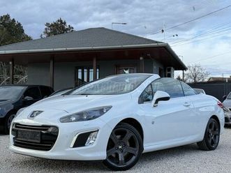 peugeot 308 cc 2.0 hdi sport pack roland garros-gyári fényezés/bi-xenon/navi /parkradar/bőr/ü.fűtés -nyakhűtés/jbl