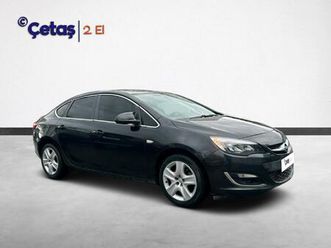 opel astra sedan 1.6 edition 115hp sedan
