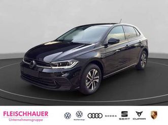 vi 1,0 l tsi energy life ahk navi carplay tel.-vor