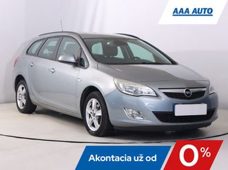 opel astra st 1.7 cdti, sr,2.maj, serv.kniha, klíma
