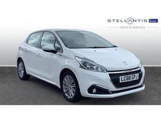 1.2 puretech signature euro 6 (s/s) 5dr